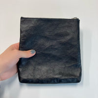 REEL/ Zip pouch D size: MT (Zip pouch D)