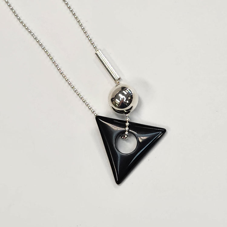 NL/ Yanis (Necklace)