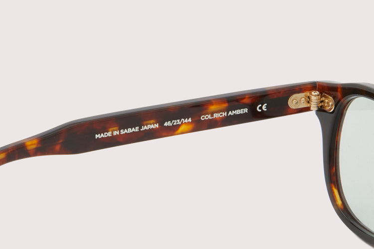 NOCHINO OPTICAL / NOCHINO #3. RICH AMBER × GREY GREEN TO D.GREY (Photochromic Model)