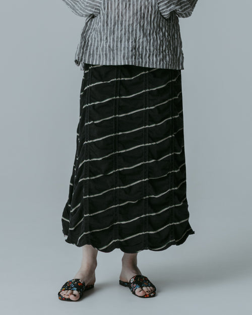 MEYAME TUCKED JACQUARD BORDER SKIRT MEY-2432 BLACK
