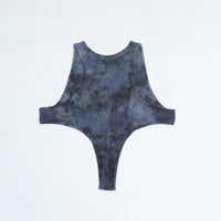 armi ar070146 SEED CYCLE × WhERE is FAKE × MISAKI USHIOZU CAPSULE COLLECTION RUST DYED (heavy) UNIQUE-CUT TANKTOP