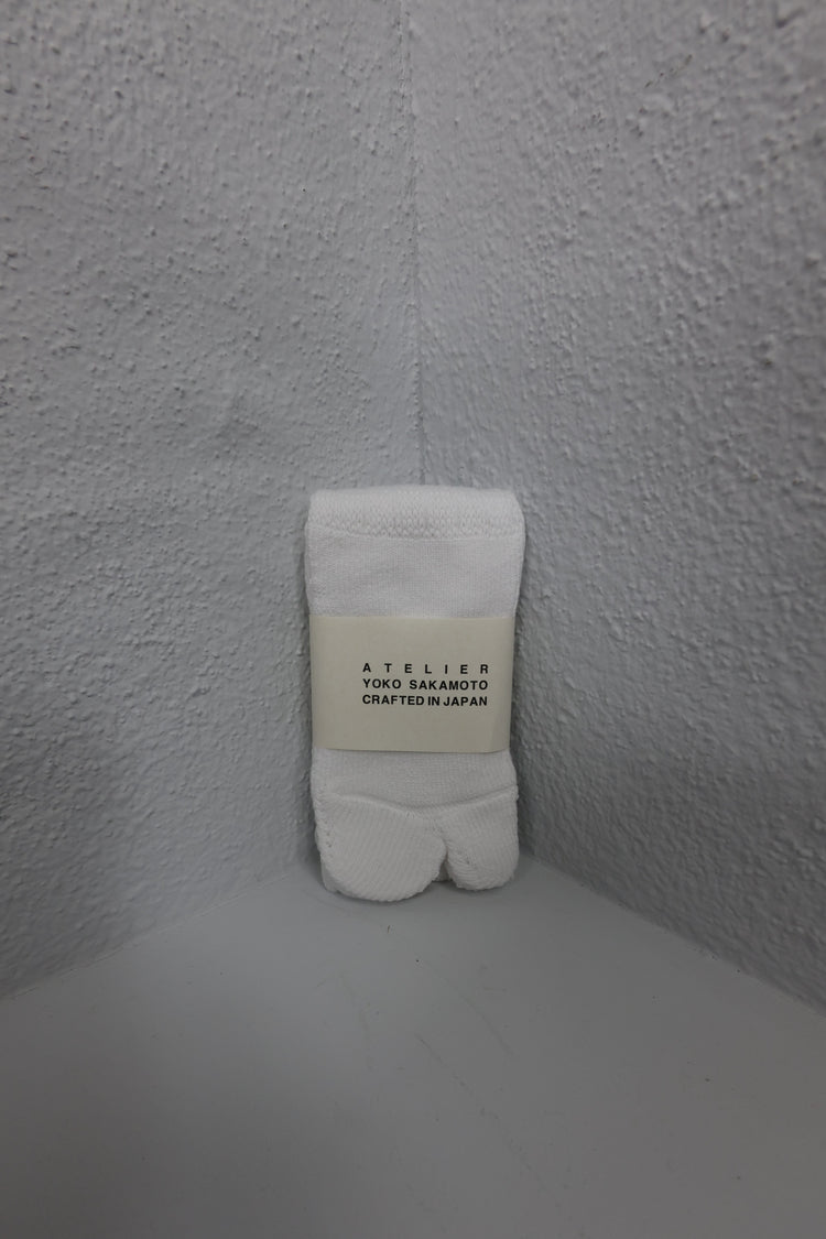 YOKO SAKAMOTO  COTTON TABI PILE SOCKS WHITE