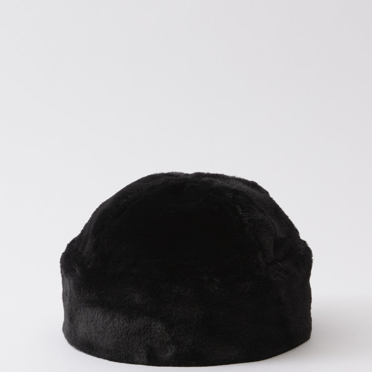 La Maison de Lyllis / CUSHMA FUR BLACK
