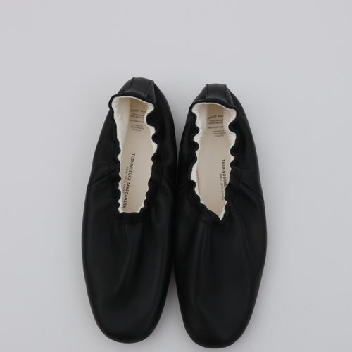 BEAUTIFUL SHOES BALLET SHOES