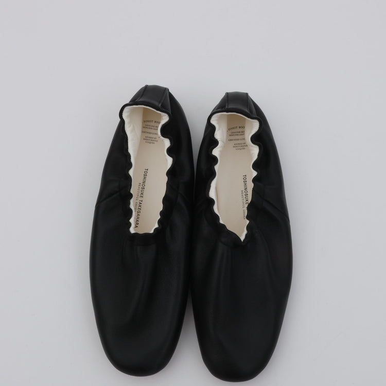 BEAUTIFUL SHOES /  BALLET SHOES