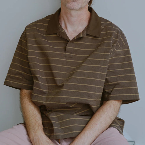 Riprap / POLO SHAPED SH S/S(POPLIN/TYPEWRITER BORDER) DK BROWN*BROWN