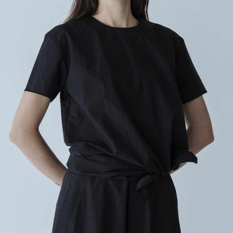 MEYAME / SLIT BLOUSE BLACK
