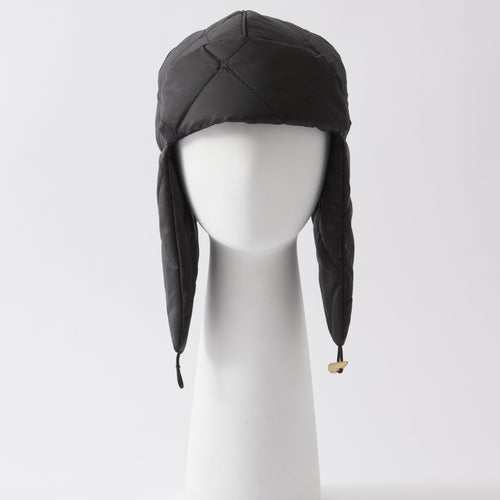 La Maison de Lyllis / USHANKA BLACK