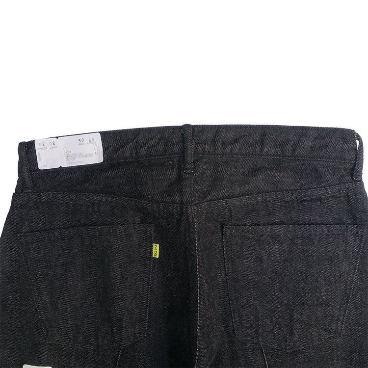 Riprap / TWISTED CREASE JEANS RELAXED-FIT BLACK