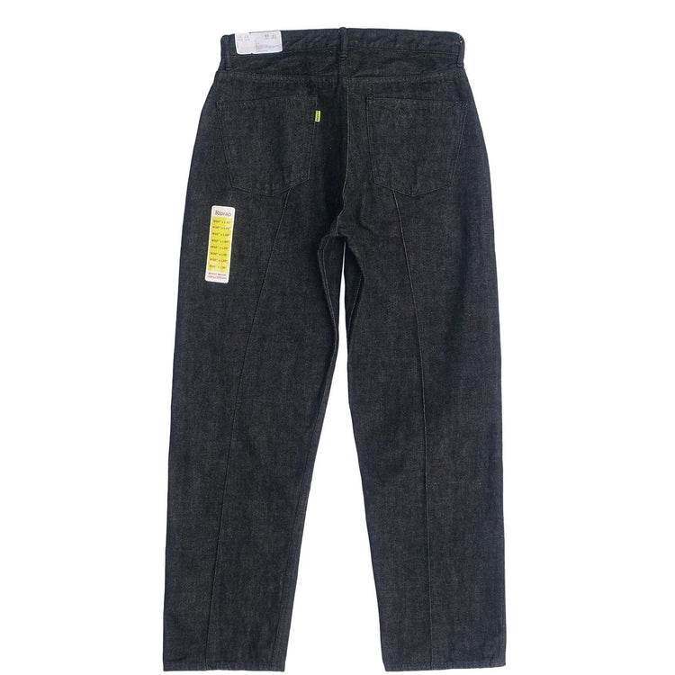 Riprap / TWISTED CREASE JEANS RELAXED-FIT BLACK