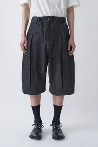 sage NATION  Box Pleat Short Denim - Raw Black