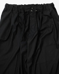 Sillage  circular short pants black stripe