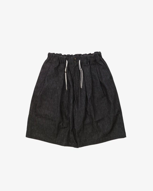 Sillage / circular short pants black denim one wash 