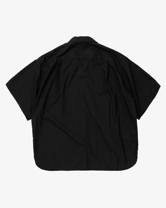 Sillage /  re-engineered overshirt short sleeve black stripe-