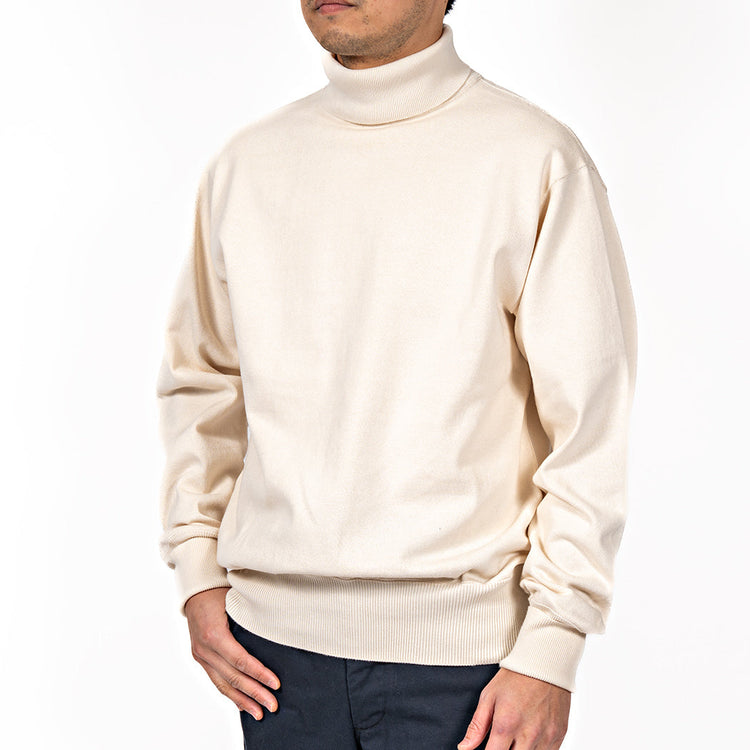 WORKERS Cotton RAF Sweater, White