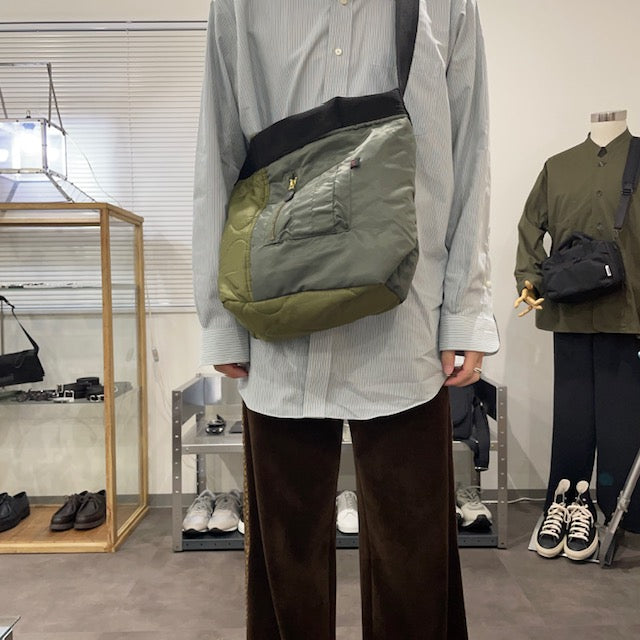 SUNNY SPORTS /THRIFTY LOOK /small MA1 shoulder
