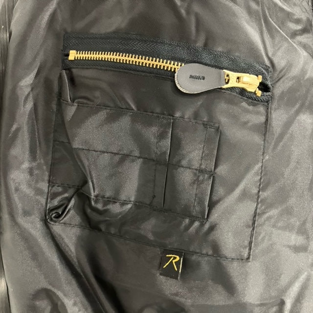 SUNNY SPORTS  /THRIFTY LOOK  / largel MA1 shoulder