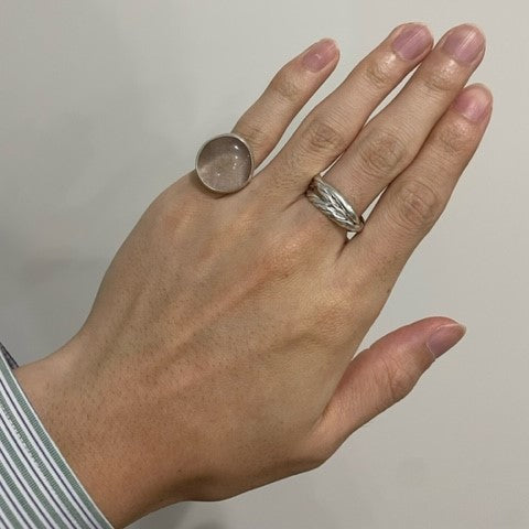 tiinei / 標本硝子リング