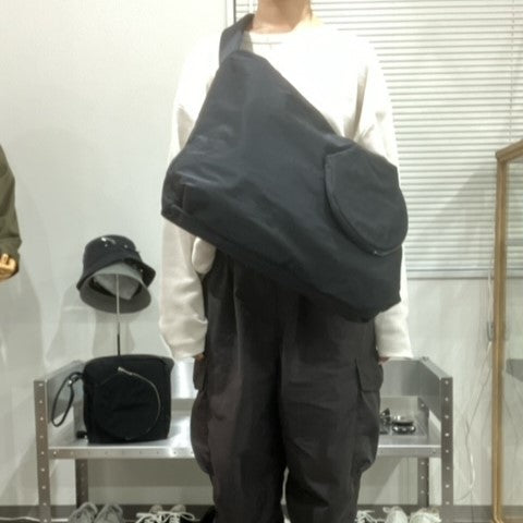 HIDAKA/ PING-PONG MESSENGER BAG