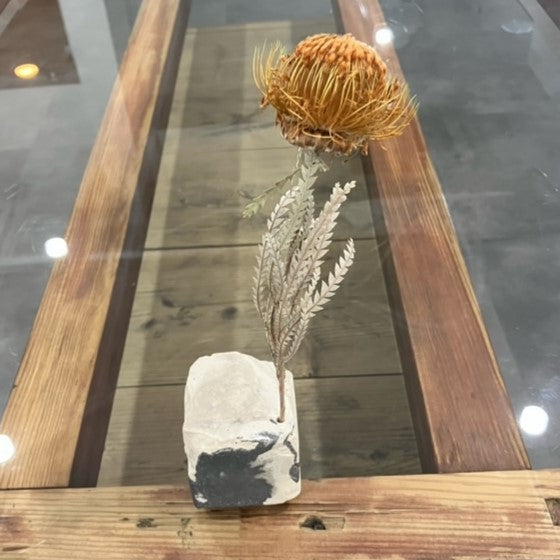 HIDAKA/ FAKE STONE INCENSE HOLDER