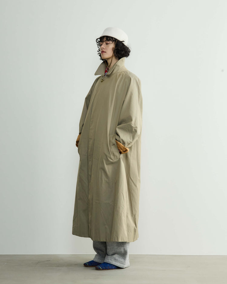 La Maison de Lyllis   HATKEEPER CLEAR