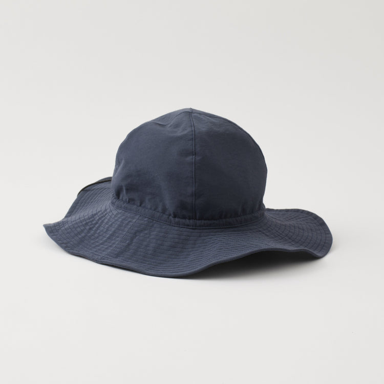 La Maison de Lyllis / DLOW