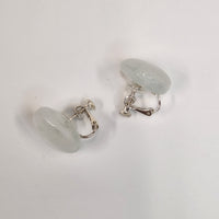 tiinei / 標本イヤリングガラス　-丸-（片耳） にごりライトグリーン