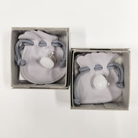 tiinei / 標本イヤリングガラス　-丸-（片耳） にごりホワイト