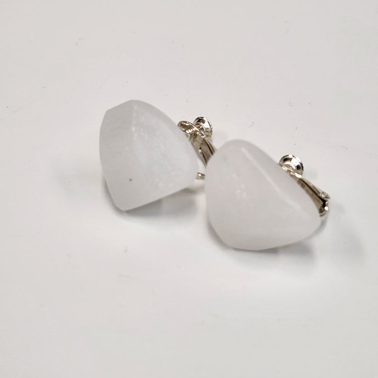 tiinei / 標本イヤリングガラス　-かく-（片耳）