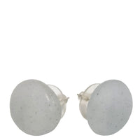 tiinei / 標本箱ピアスガラス・丸 ソフトグレー