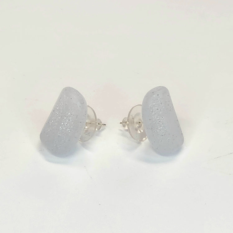 tiinei / 標本箱ピアスガラス・かく